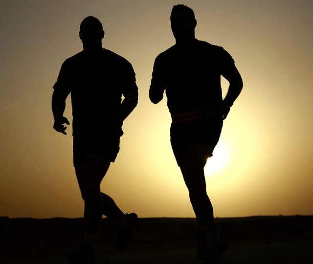 5 besten Laufschuhe für schwere Läufer